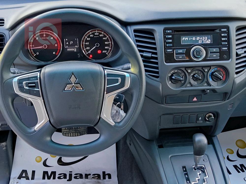 میتسوبیشی L200
